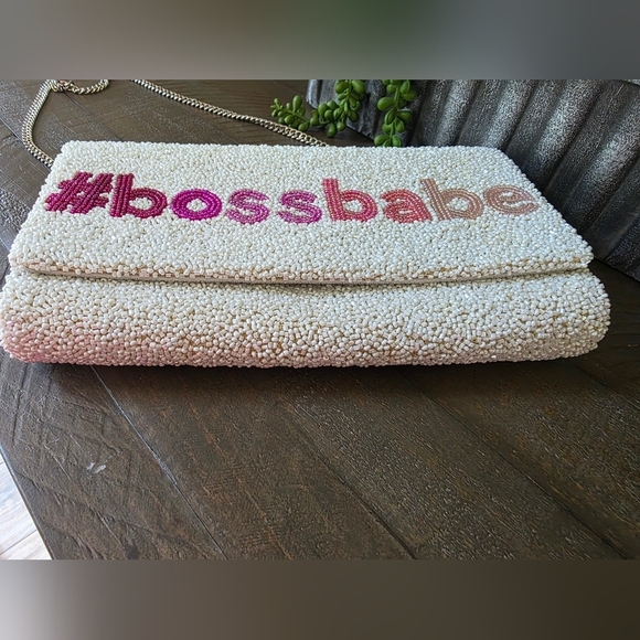 Island To East Side #Bossbabe Pink Ombre Beaded Crossbody/Clutch - Picture 5 of 9